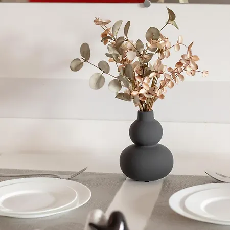 Modern With Balcony 650 M From The By Rent Like Apartamento *