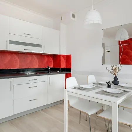 Apartamento Modern With Balcony 650 M From The By Rent Like