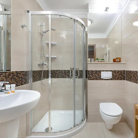 Modern With Balcony 650 M From The By Rent Like Apartamento